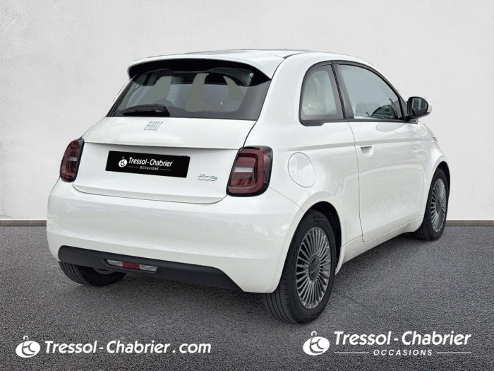 Fiat 500e BERLINE MY22 SERIE 1 STEP 2 118 ch Icône