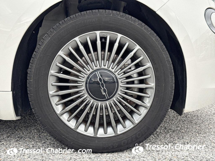 Fiat 500e BERLINE MY22 SERIE 1 STEP 2 118 ch Icône