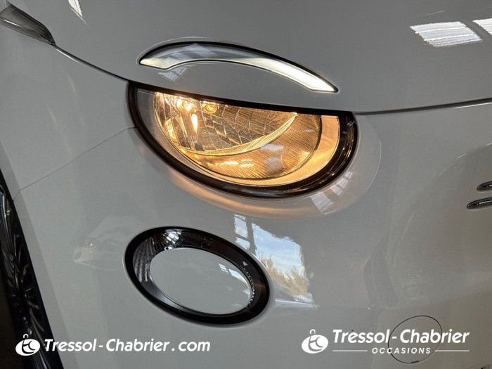 Fiat 500e BERLINE MY22 SERIE 1 STEP 2 118 ch Icone