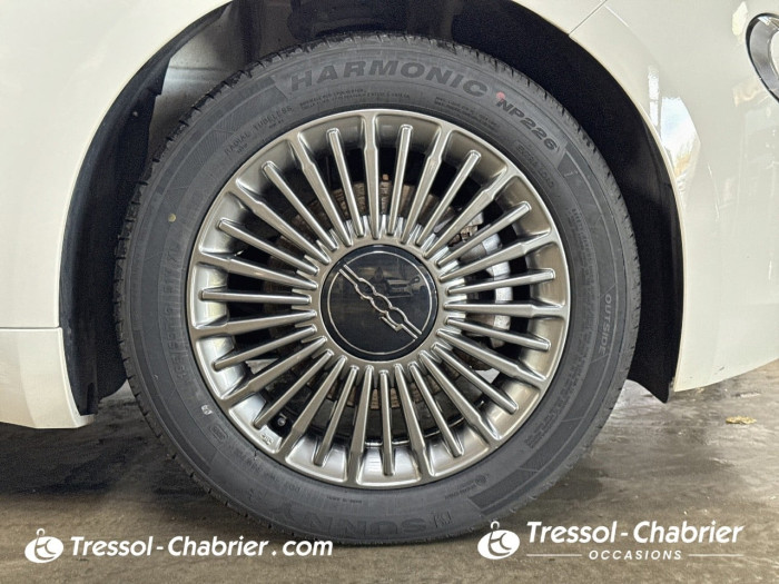 Fiat 500e BERLINE MY22 SERIE 1 STEP 2 118 ch Icone