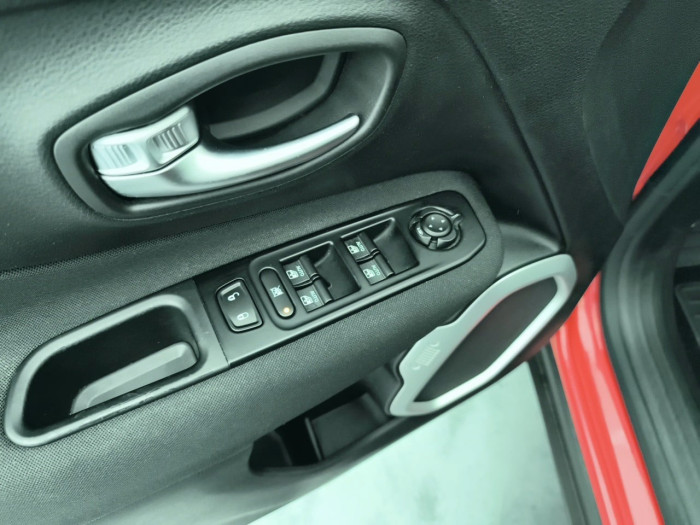 Jeep Renegade 1.3 GSE T4 150 ch BVR6 Quiksilver Edition