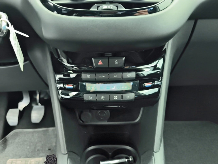 Peugeot 208 BUSINESS 1.6 BlueHDi 100ch S&S BVM5 Allure Business