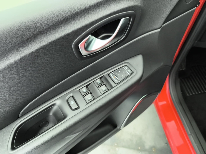 Renault CAPTUR dCi 90 EDC Intens