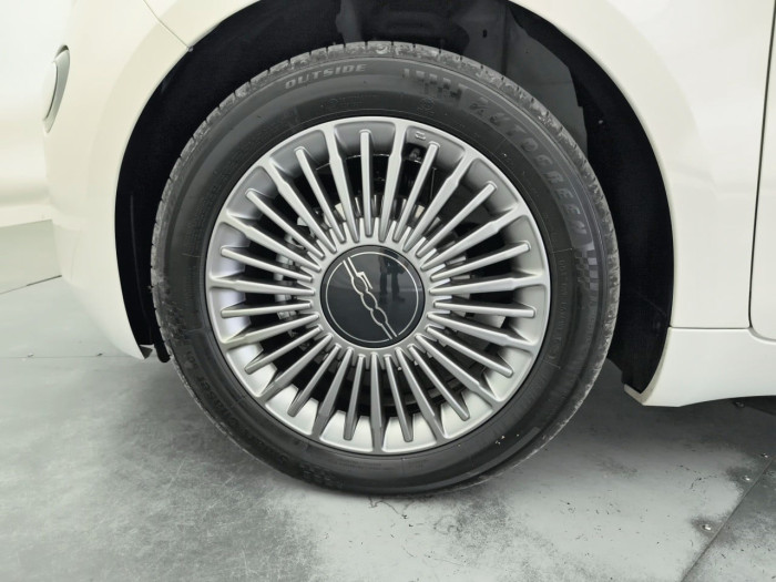 Fiat 500e BERLINE MY22 SERIE 1 STEP 1 95 ch - 23.8 kWh Icône Plus '2021'