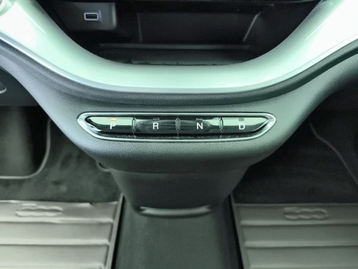 Fiat 500e BERLINE MY22 SERIE 1 STEP 1 95 ch - 23.8 kWh Icône Plus '2021'