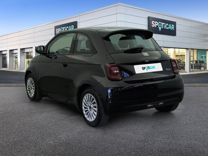 Fiat 500e BERLINE MY22 SERIE 1 STEP 2 500 e 118 ch Icône