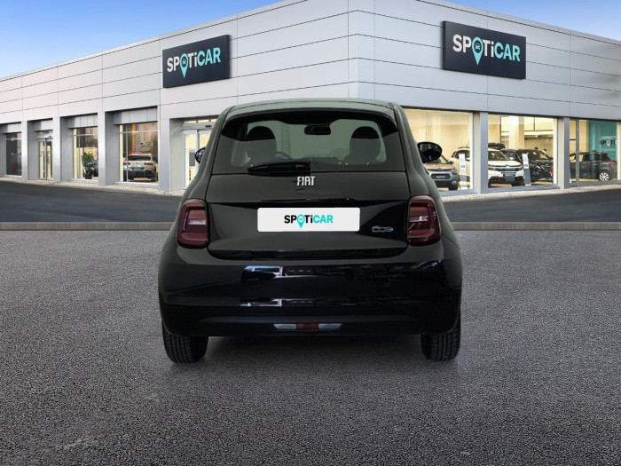 Fiat 500e BERLINE MY22 SERIE 1 STEP 2 500 e 118 ch Icône