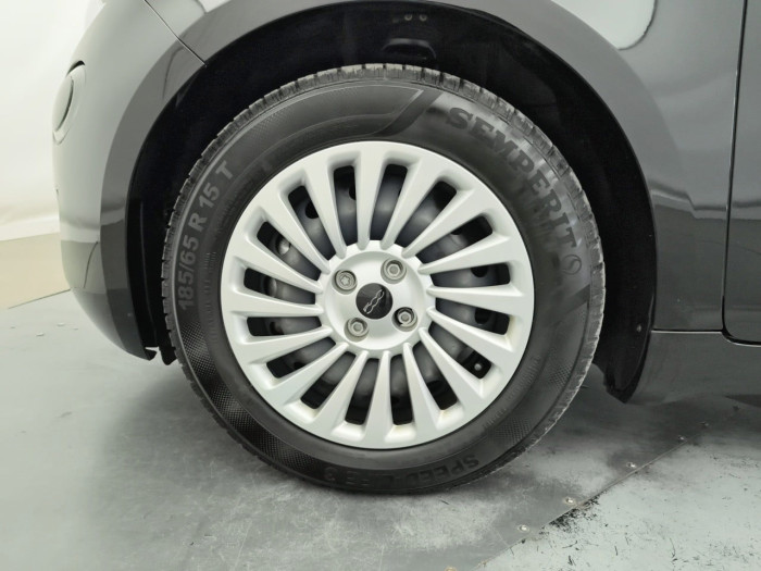 Fiat 500e BERLINE MY22 SERIE 1 STEP 2 500 e 118 ch Icône