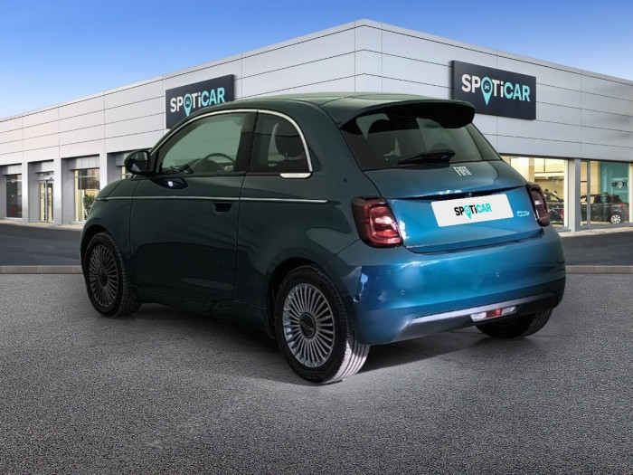 Fiat 500e BERLINE MY22 SERIE 1 STEP 1 500 e 118 ch Icône