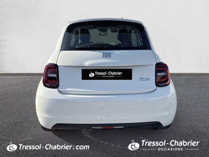 Fiat 500e BERLINE MY22 SERIE 1 STEP 2 500 e 95 ch Icône