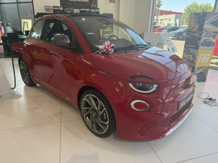 Abarth 500e CABRIOLET Nouveau 155 ch Turismo