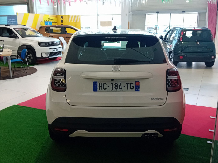 Fiat 600 1.2 Hybrid 136ch DCT6