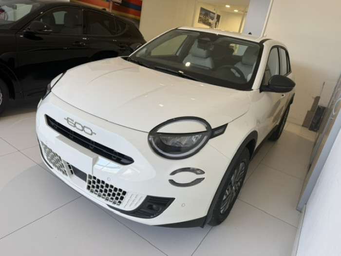 Fiat 600 SOCIETE 1.2 HYBRID 110 ch DCT6