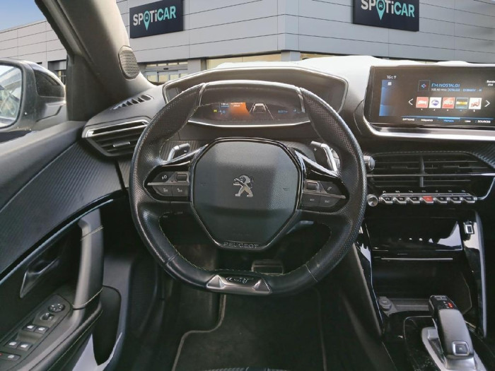 Peugeot 2008 BlueHDi 130 S&S EAT8 GT