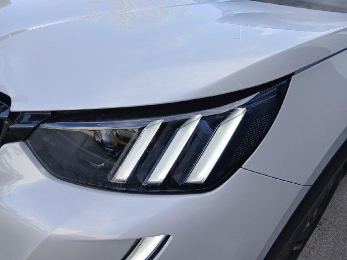 Peugeot 2008 BlueHDi 130 S&S EAT8 GT