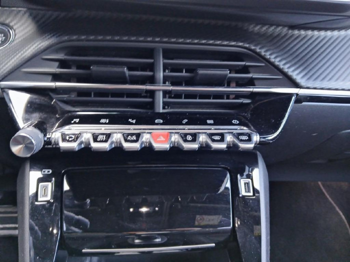 Peugeot 2008 BlueHDi 130 S&S EAT8 GT