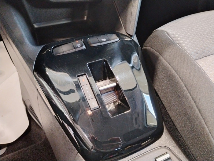 Opel CORSA ELECTRIQUE 136 ch Autonomie 356 km GS