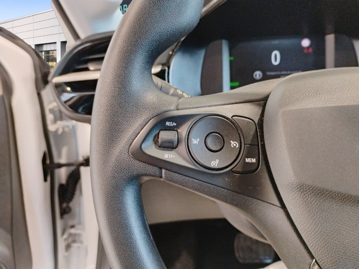 Opel CORSA ELECTRIQUE 136 ch Autonomie 356 km GS