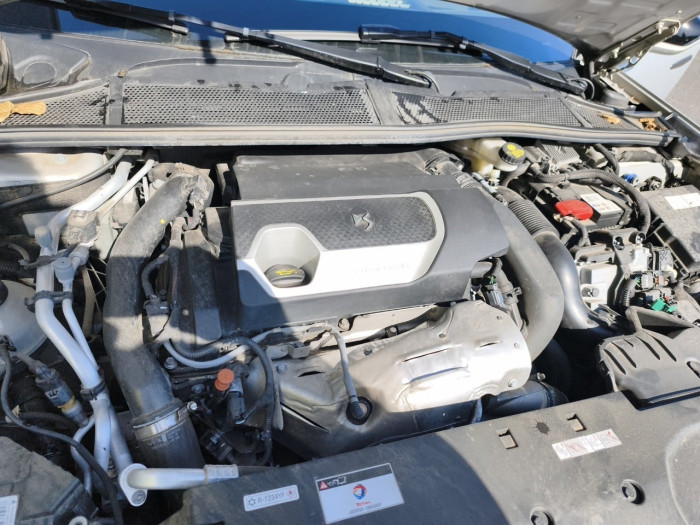 DS DS 4 Hybride E-Tense 225 EAT8 Performance Line+
