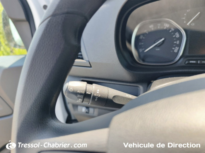 Opel VIVARO FOURGON FGN TAILLE M BLUEHDI 145 S&S BVM6 FRIGO LAMBERET FROID POSITIF