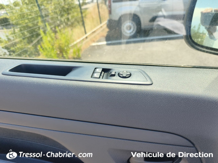 Opel VIVARO FOURGON FGN TAILLE M BLUEHDI 145 S&S BVM6 FRIGO LAMBERET FROID POSITIF