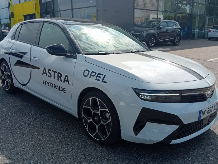 Opel Astra Nouveau 1.2 Turbo Hybride 145 ch Automatique Ultimate