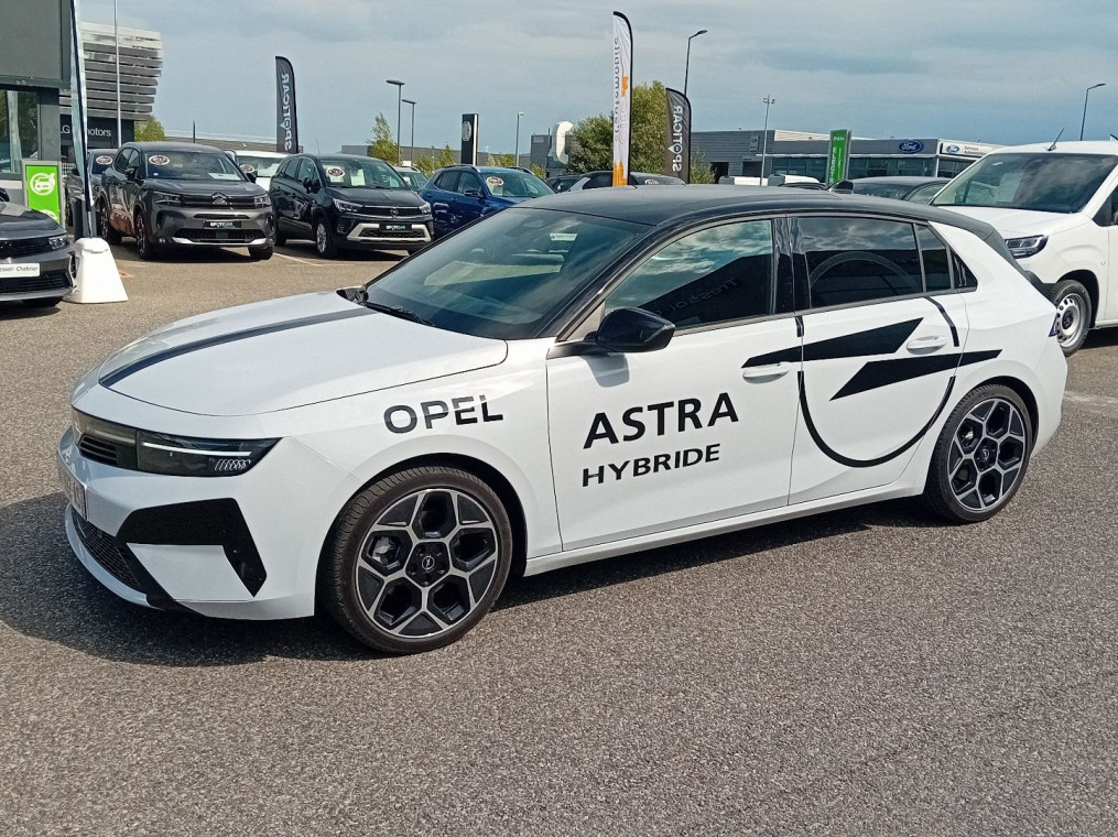 Opel Astra Nouveau 1.2 Turbo Hybride 145 ch Automatique Ultimate