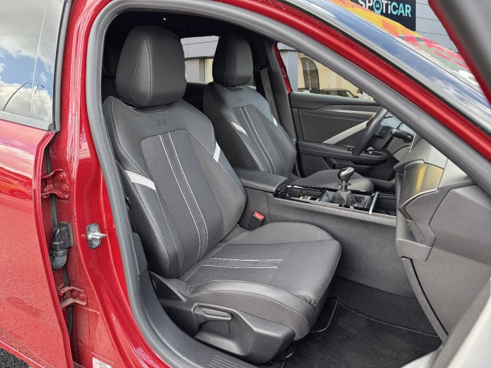 Opel Astra 1.2 Turbo 130 ch BVM6