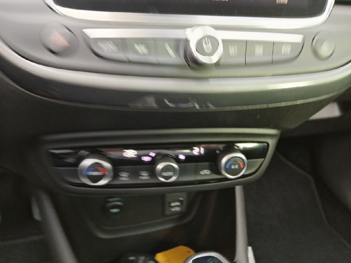 Opel Crossland 1.2 Turbo 130 ch BVA6 GS