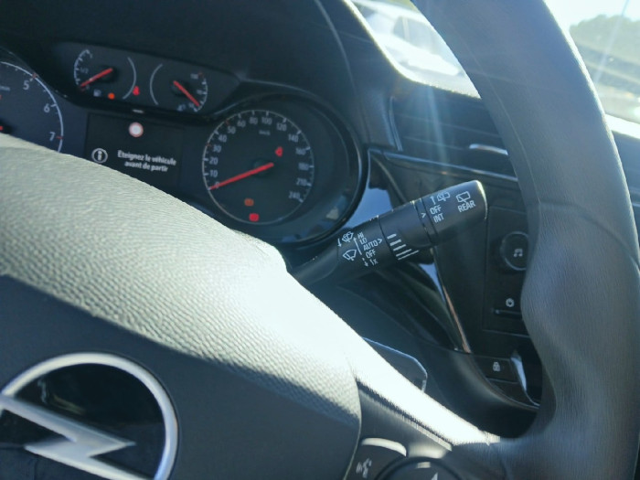 Opel CORSA 1.2 75 ch BVM5