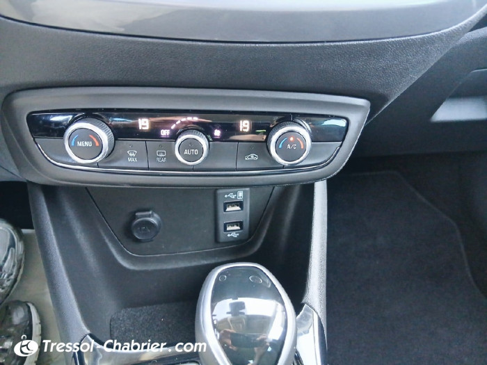 Opel Crossland 1.2 Turbo 130 ch BVA6 GS Line