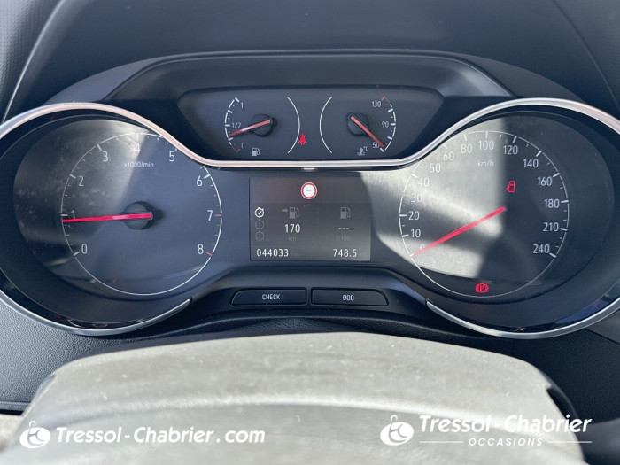 Opel Crossland 1.2 Turbo 110 ch BVM6 Elegance
