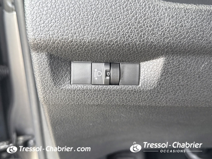 Opel VIVARO FOURGON FGN TAILLE M BLUEHDI 145 S&S EAT8