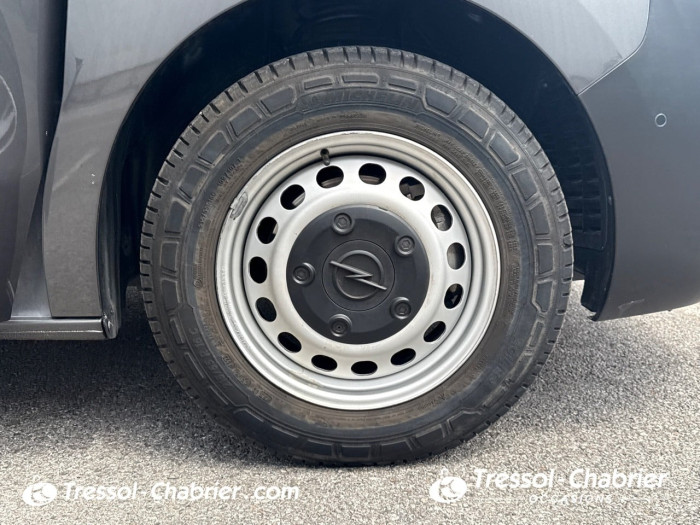 Opel VIVARO FOURGON FGN TAILLE M BLUEHDI 145 S&S EAT8