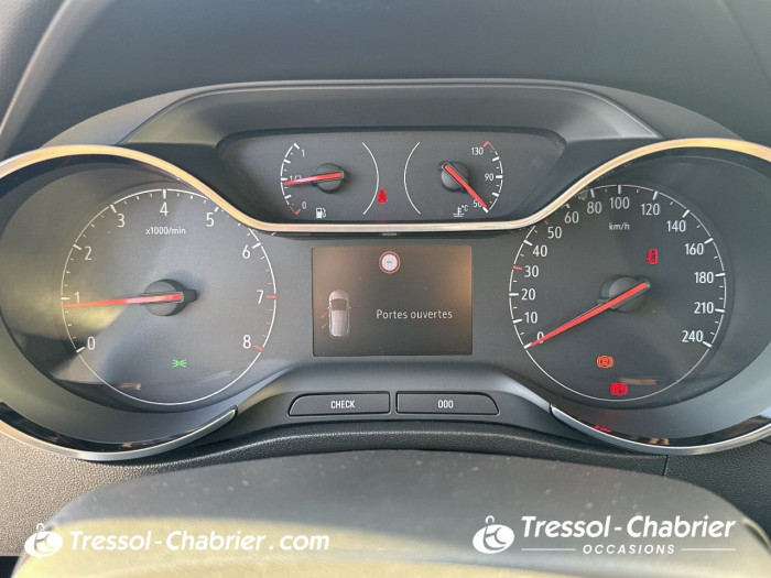 Opel Crossland 1.2 Turbo 110 ch BVM6 Elegance Business