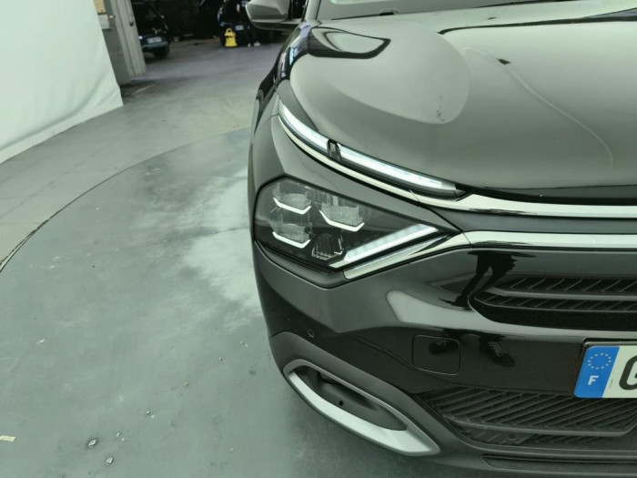 Citroën C4 BlueHDi 130 S&S EAT8 Shine