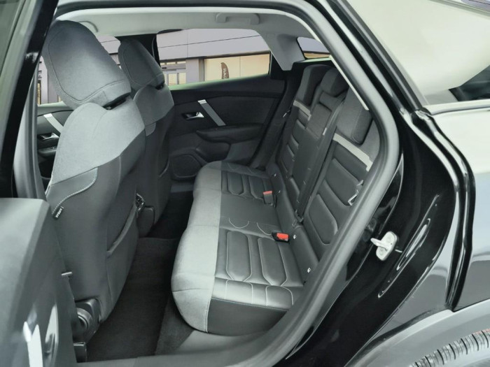 Citroën C4 BlueHDi 130 S&S EAT8 Shine
