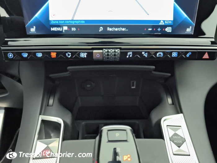 DS DS7 CROSSBACK Hybride E-Tense 300 EAT8 4x4 Rivoli
