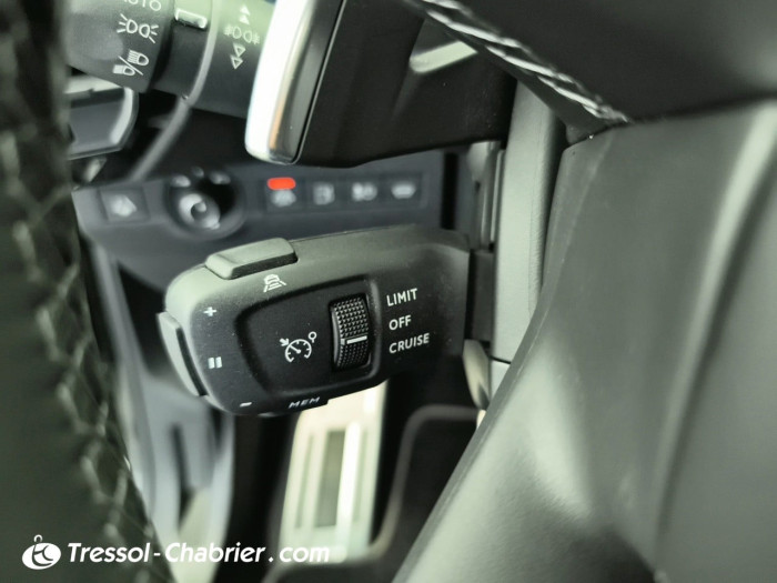 DS DS7 CROSSBACK Hybride E-Tense 300 EAT8 4x4 Rivoli