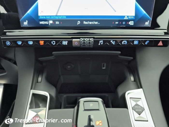 DS DS7 CROSSBACK Hybride E-Tense 300 EAT8 4x4 Rivoli