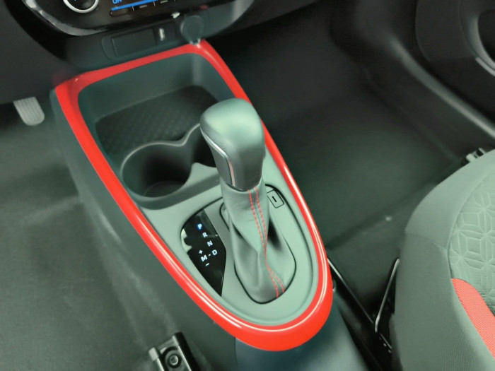 Toyota Aygo X 1.0 VVT-i 72 S-CVT Dynamic