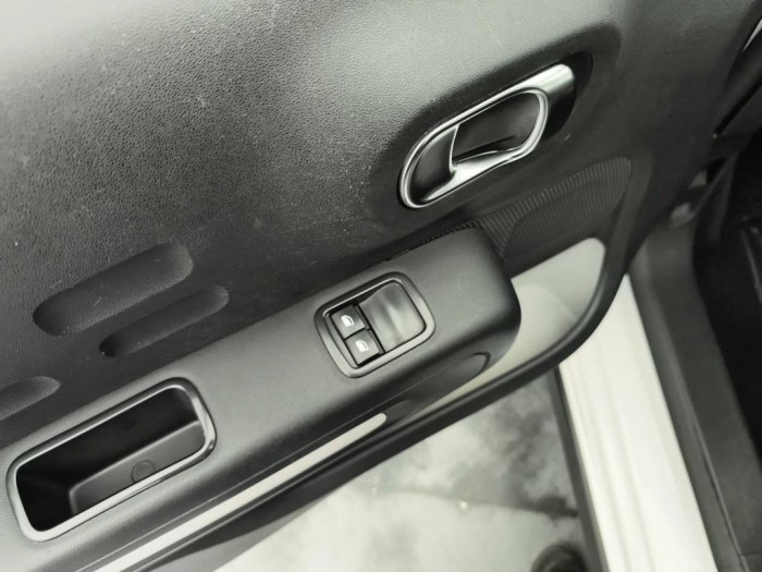 Citroën C3 BUSINESS BlueHDi 100 S&S BVM Shine Business