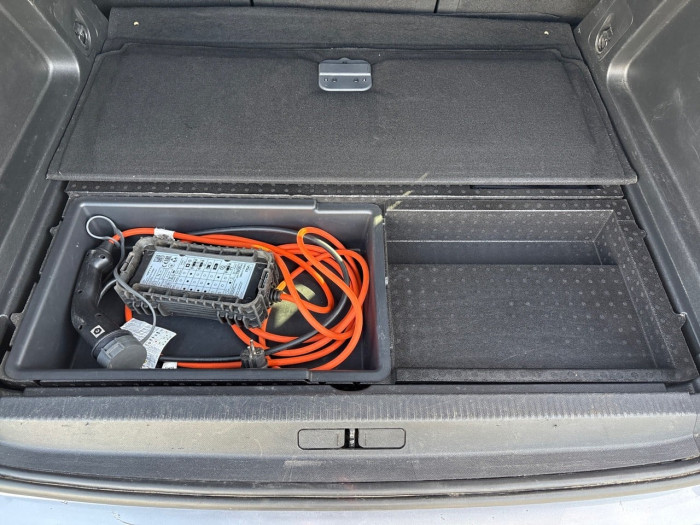 Citroën C5 AIRCROSS Hybride Rechargeable 225 S&S e-EAT8 C-Series