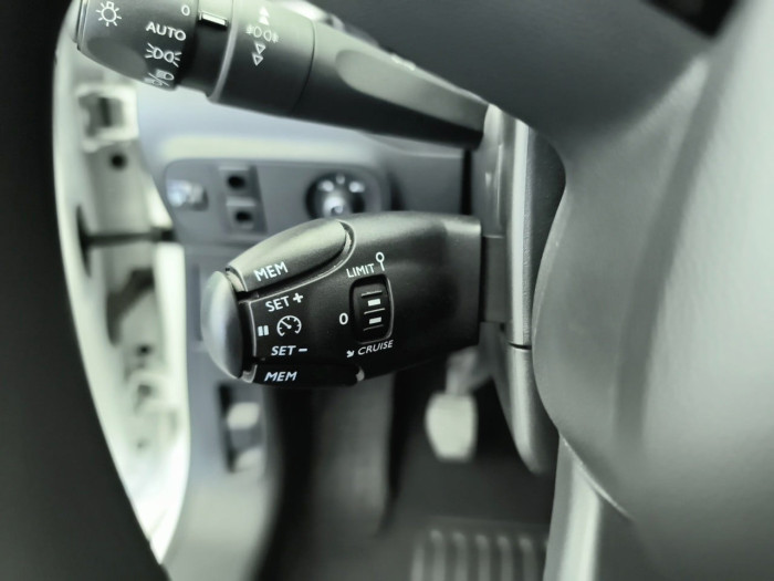 Citroën C3 BUSINESS BlueHDi 100 S&S BVM Shine Business