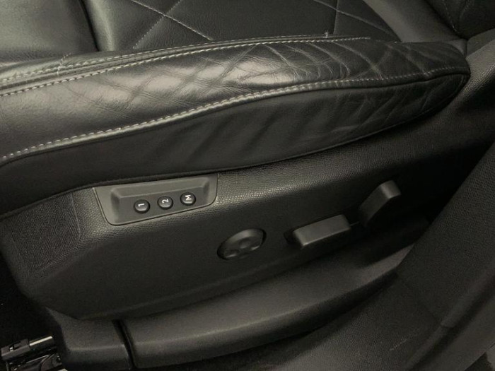 DS DS7 CROSSBACK PureTech 225 EAT8 Performance Line