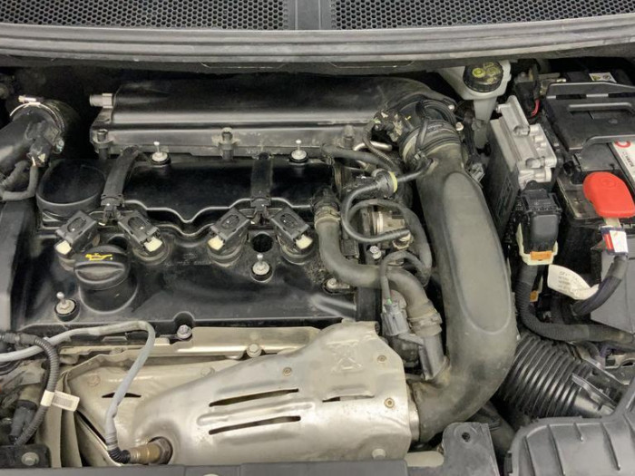 DS DS7 CROSSBACK PureTech 225 EAT8 Performance Line
