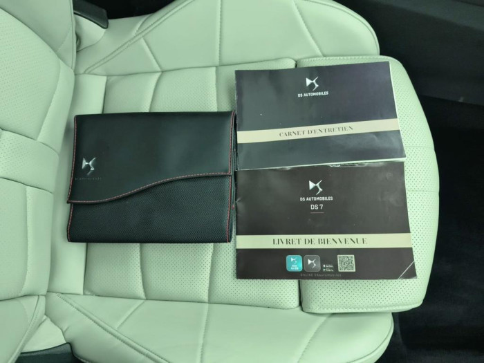 DS DS 7 Hybride Rechargeable E-Tense 360 EAT8 4x4 La Premiere