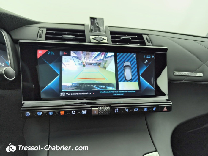 DS DS7 CROSSBACK Hybride E-Tense 300 EAT8 4x4 Rivoli