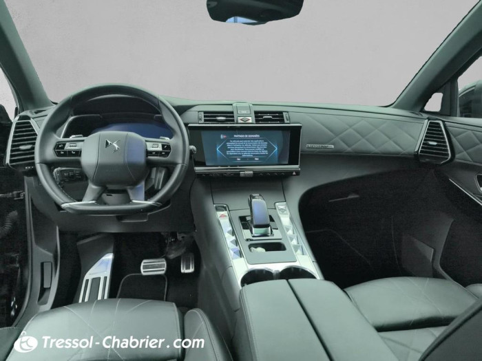 DS DS7 CROSSBACK Hybride E-Tense 300 EAT8 4x4 Rivoli