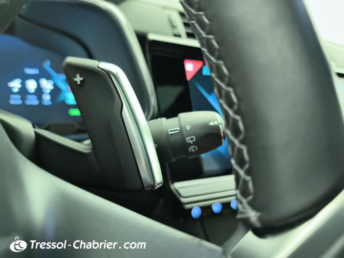 DS DS7 CROSSBACK Hybride E-Tense 300 EAT8 4x4 Rivoli